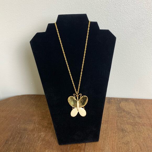 Vintage Enameled ART Arthur Pepper Chunky Gold tone Butterfly Pendant Necklace - Picture 1 of 7